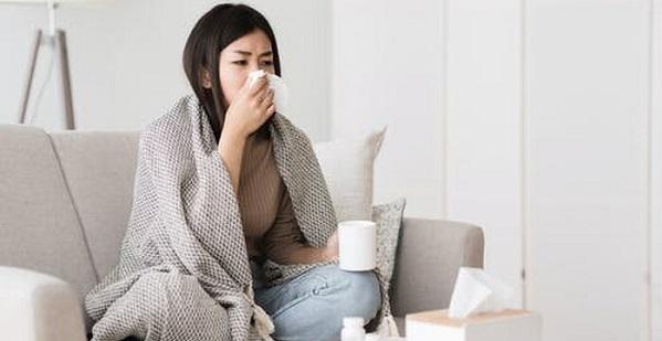 Mắc biến thể Delta có biểu hiện gì khác so với những dấu hiệu nhiễm chủng Covid-19 ban đầu?