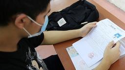 Điểm thi tốt nghiệp THPT 2021: Lộ diện thí sinh thứ 2 đạt điểm 10 môn Văn