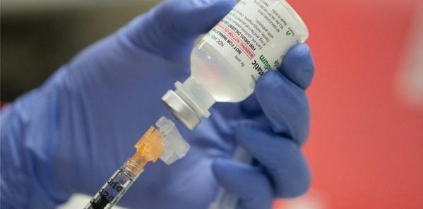 Thấy 1 trong 8 dấu hiệu này sau khi tiêm vaccine Covid-19 cần liên hệ y tế ngay