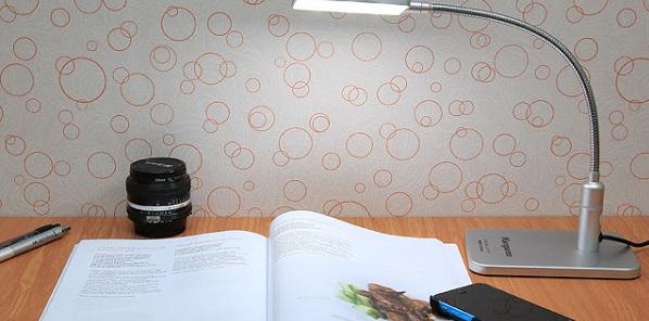 Đèn bàn học LED chống cận nào tốt cho sức khỏe?