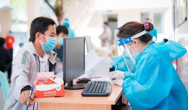 Tiêm kết hợp 2 loại vaccine Covid-19 cần lưu ý điều gì?