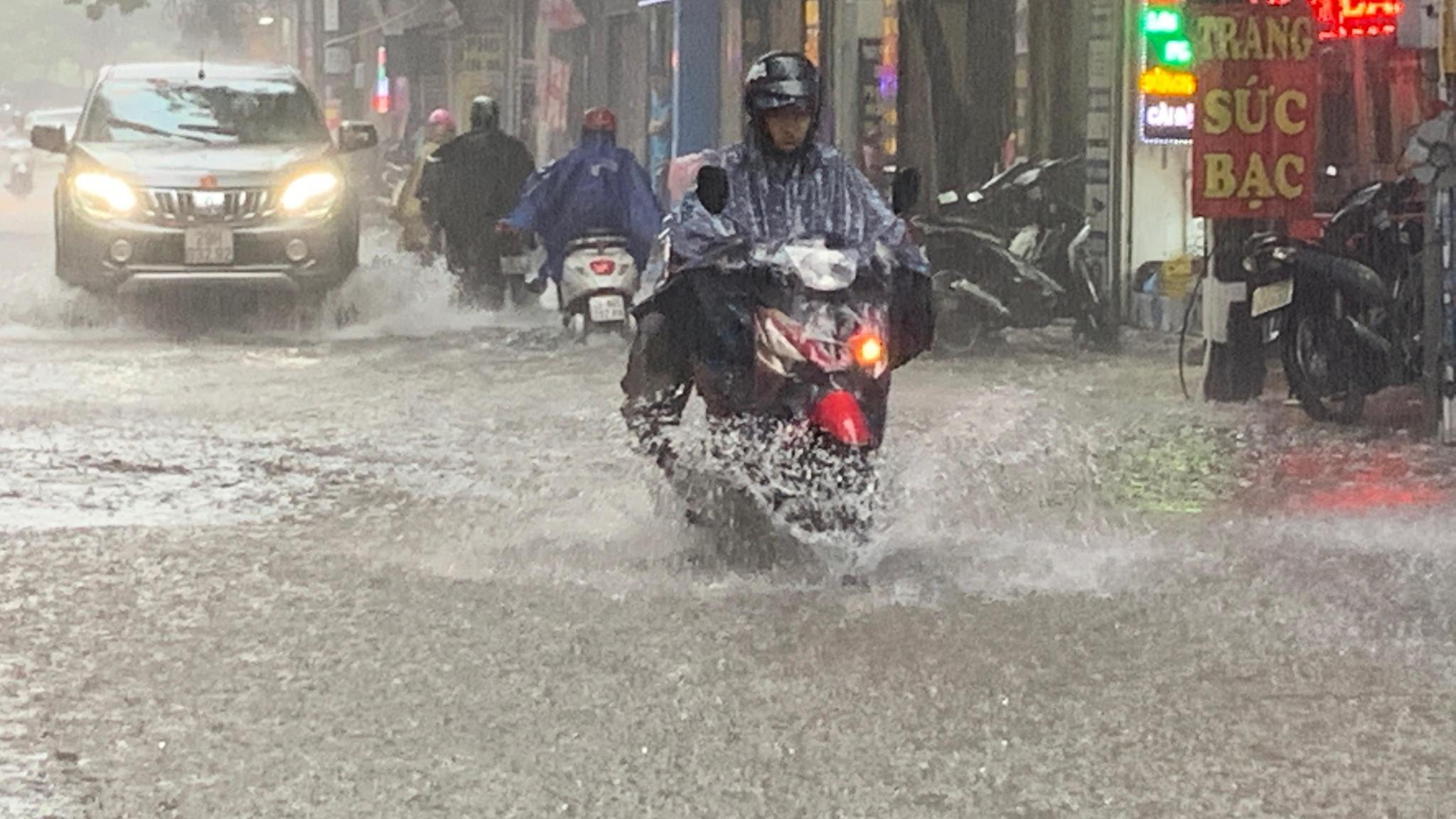 Cuối tháng 9 đến 20/10: Khả năng xuất hiện thêm 1 - 2 áp thấp nhiệt đới/bão