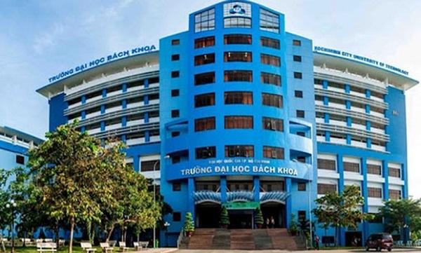 TP.HCM: Trường Đại học đầu tiên cho sinh viên đăng ký đến trường học tập trung