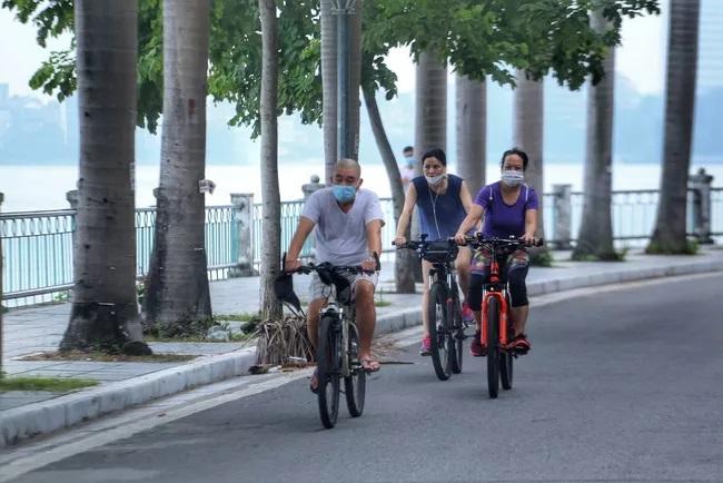 Từ 14/10, nhà hàng, quán cà phê, công viên Hà Nội được mở cửa trở lại