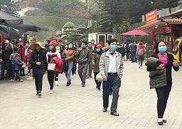 Hà Nội cấm tụ tập đông người dịp Tết Nguyên đán 2022