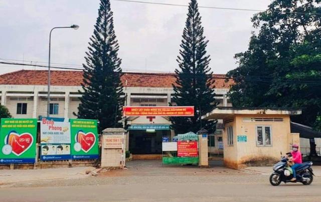 Vụ nữ sinh lớp 7 sinh con trong nhà tắm: Mẹ ruột cũng từng đẻ con ở tuổi 14