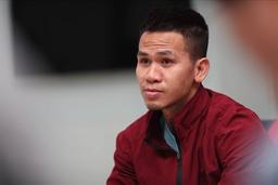 Dân mạng tranh cãi việc anh Nguyễn Ngọc Mạnh có thực sự đỡ được cháu bé