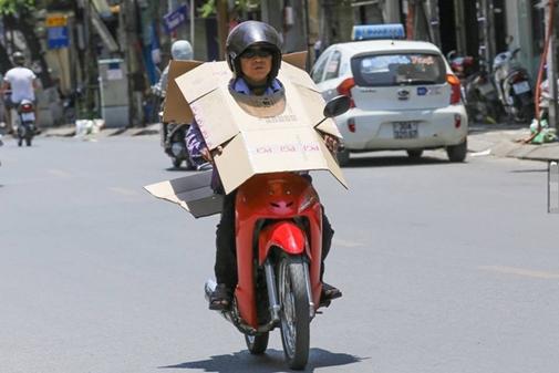 Nắng nóng quá mức sẽ gây hại cho mô tô, xe máy thế nào?
