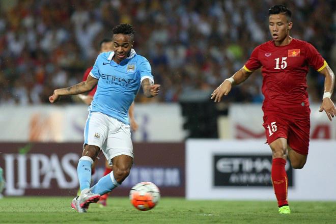 Xem lại màn trình diễn của Raheem Sterling khi đối đầu Quế Ngọc Hải, Công Phượng trên sân Mỹ Đình