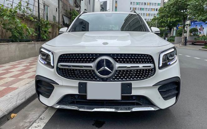 Mercedes-Benz GLB 200 AMG "lướt" được rao bán với giá giảm khó tin