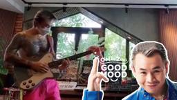 Binz ở nhà khoe tài chơi guitar điện "xịn sò", diện quần hồng khoe khéo body nhưng không quên nhắc tới hình ảnh "người ấy"