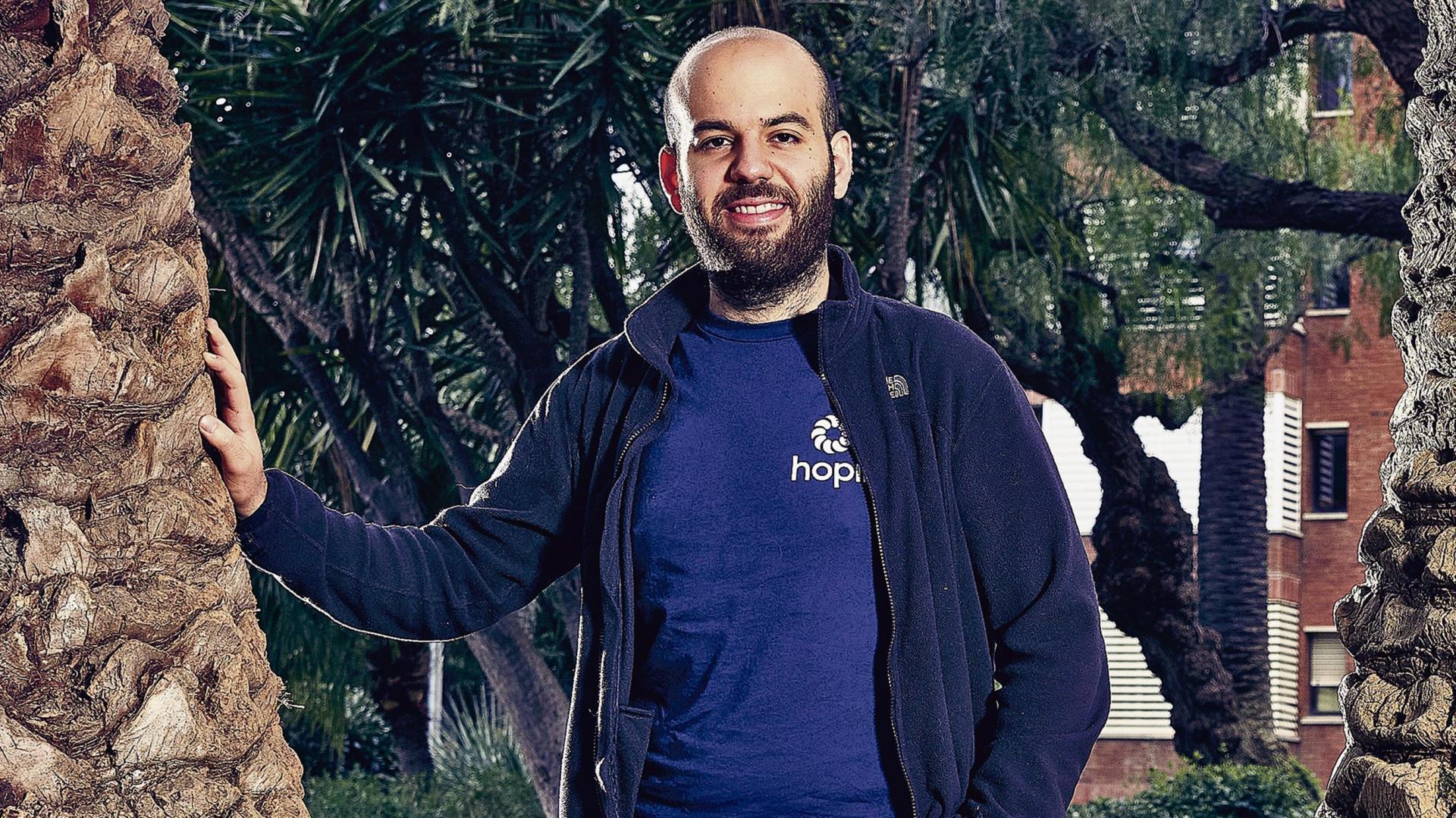 Hopin - nền tảng họp trực tuyến vươn lên thành startup trị giá 7,8 tỷ đô được ra đời khi nhà sáng lập Johnny Boufarhat trên giường bệnh