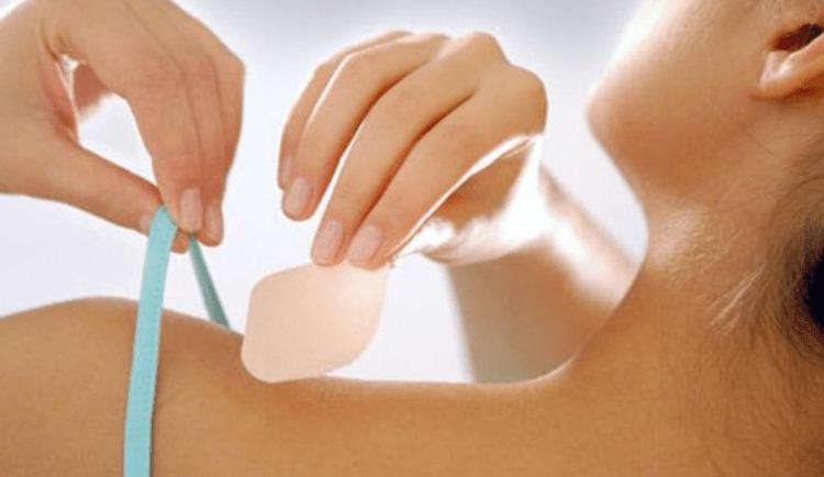 Phụ nữ cần lưu ý gì khi dùng miếng dán tránh thai