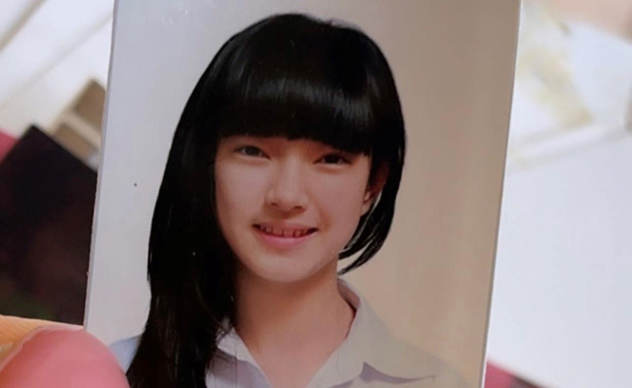 Châu Bùi khoe ảnh thời bé chứng minh nhan sắc tự nhiên nổi bật