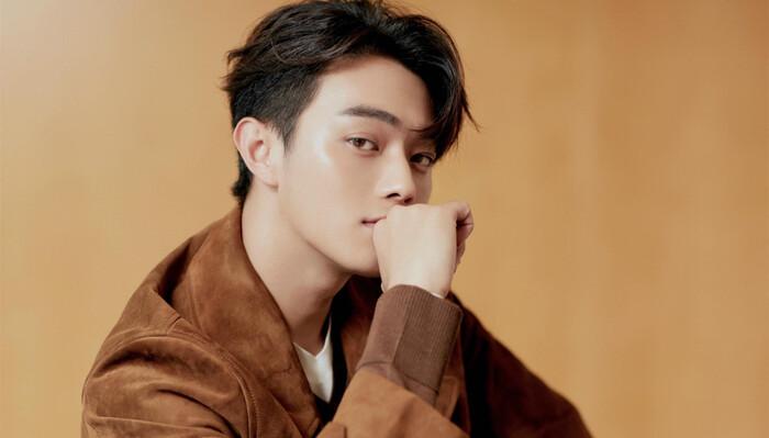 Hứa Khải ở tuổi 26: Danh tiếng tụt dốc, fan khuyên nên ít đóng phim lại