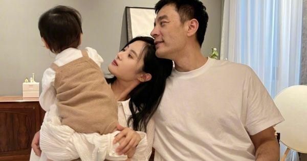 Lý Quang Khiết khoe ảnh ngọt ngào chúc mừng sinh nhật vợ hai kém 10 tuổi