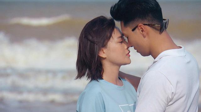 Hương vị tình thân tập 59: Cuối cùng Long và Nam cũng trao nhau nụ hôn nồng thắm