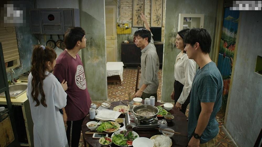 Loạt kỉ lục của "Cây táo nở hoa": Thúy Ngân bị tát nhiều nhất, Hồng Ánh và Thái Hòa khóc nhiều nhất