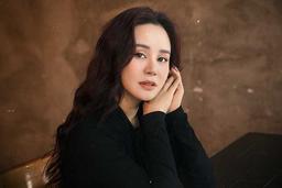 Vy Oanh là ai? Từ ngọc nữ nhạc Việt đến nữ hoàng thị phi