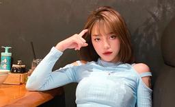 Giàu như Linh Ngọc Đàm, 25 tuổi đã tậu cả ô tô, chung cư tiền tỷ tặng bố mẹ