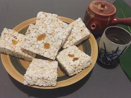 Thân thương như cốm hộc, thức quà vừa ngon vừa rẻ của Phan Thiết