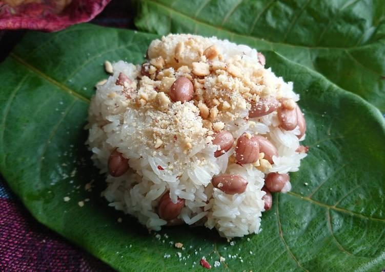 Cách nấu xôi đậu phộng nước cốt dừa dẻo ngọt, thơm ngon bằng nồi cơm điện