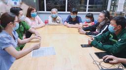 TP.HCM: Bé trai nhiễm trùng bị bỏ rơi được cha mẹ nhận lại