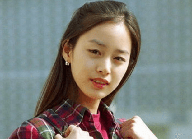 Loạt ảnh thời sinh viên của Kim Tae Hee gây bão trở lại vì quá xinh đẹp
