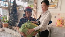 Linh Lan đăng tâm thư nói về tiền phúng điếu và mối quan hệ với mẹ chồng