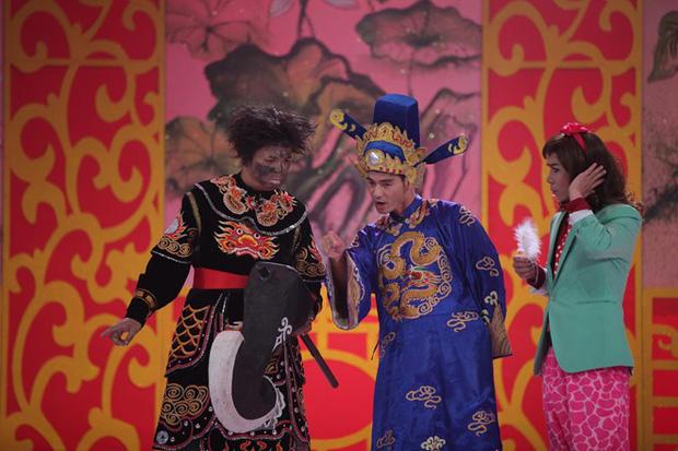 Dàn Thiên Lôi Táo Quân: Nhiều trai đẹp, có người tự dìm hàng để ghi dấu ấn