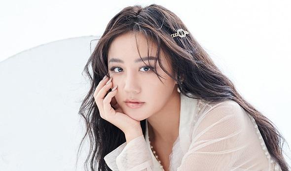 Văn Mai Hương nhắc về người yêu cũ: "Chia tay xong cưới ngay lập tức"