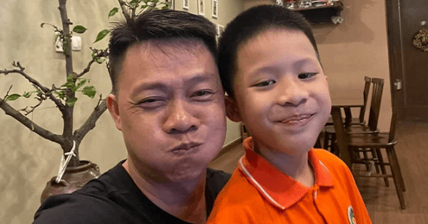Con trai BTV Quang Minh làm host chương trình "tầm cỡ quốc tế" khi mới lớp 1