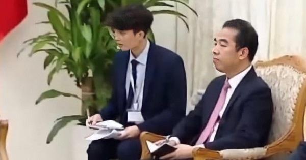 Xuất hiện "cực phẩm" thời sự khiến chị em rủ nhau chăm chỉ xem TV hơn