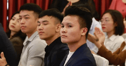 Quang Hải nhập học tại Đại học Quốc gia Hà Nội, chính thức trở thành sinh viên