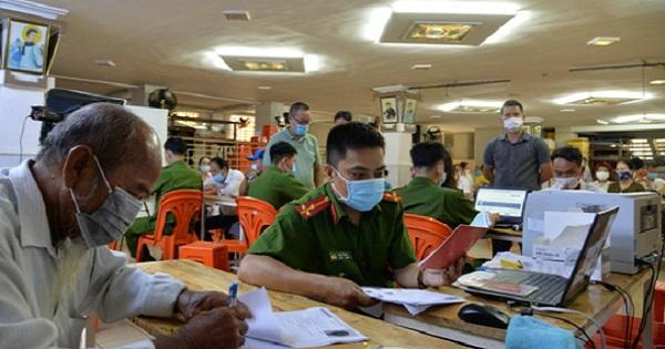 Từ ngày 1/7, thủ tục đăng ký thường trú, tạm trú, tách hộ khẩu có gì mới?