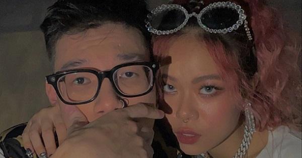 TLinh và MCK lại có màn tạo dáng khiến dân tình "đỏ mặt"