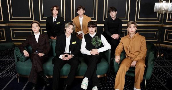 BTS "vượt mặt" BLACKPINK lập kỷ lục lịch sử trên BXH Billboard World Albums