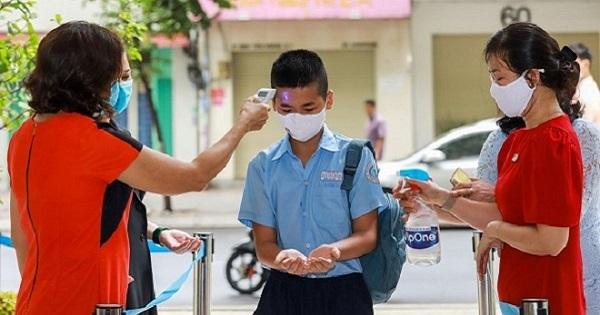 Học sinh TP.HCM chính thức dừng đến trường từ 10/5