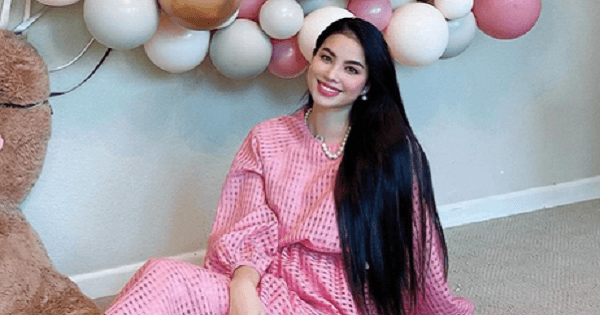 Đăng story ủng hộ Khánh Vân, Phạm Hương bị soi bằng chứng đang ở Việt Nam