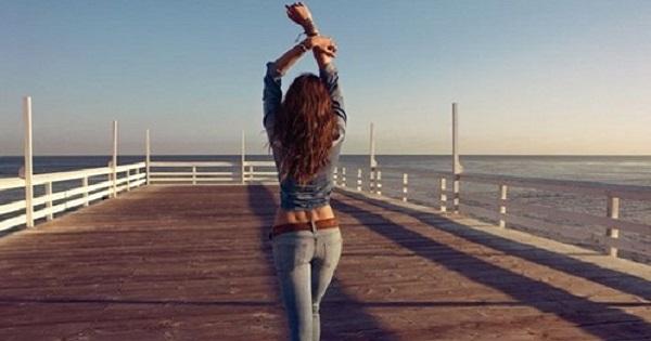 Nhân tướng học: "Lúm đồng tiền" sau lưng có ý nghĩa gì?