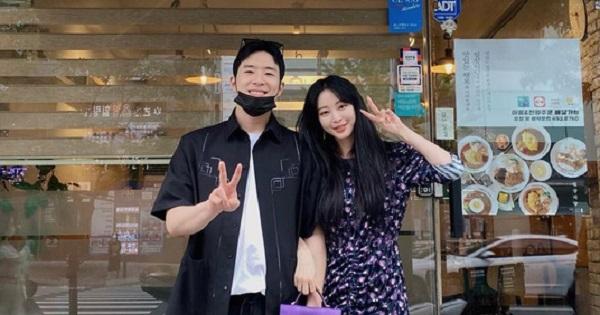 Dispatch tung bằng chứng bạn trai kém 10 tuổi của Han Ye Seul là trai bao