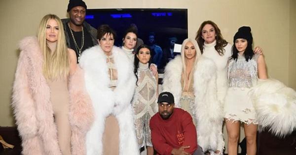 Có tình mới, Kanye West bỏ theo dõi Kim và cả nhà Kardashian trên Twitter