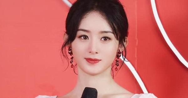 Triệu Lệ Dĩnh phản ứng thế nào khi được hỏi về mối quan hệ với Phùng Thiệu Phong hậu ly hôn?