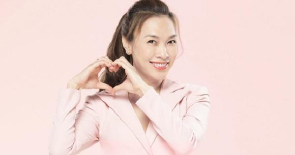 Màn xử lý không thể đáng yêu hơn của Mỹ Tâm khi suýt để lộ demo bài mới