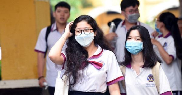 20 điểm khối D nên chọn trường nào ở Hà Nội?