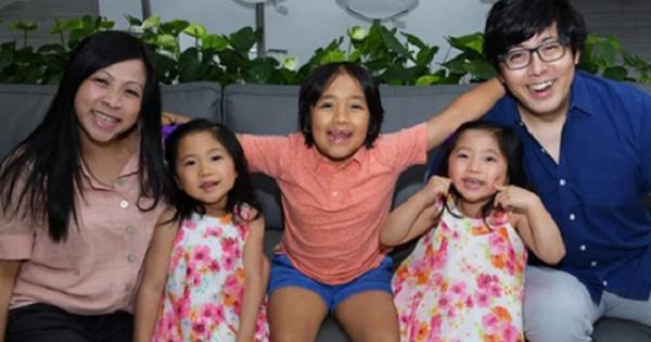 Cậu bé lai Việt - Nhật là người kiếm tiền từ YouTube giỏi nhất thế giới