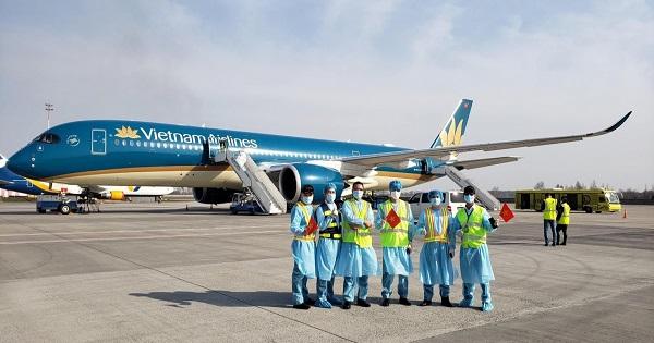 Hãng hàng không Vietnam Airlines mở lại đường bay quốc tế