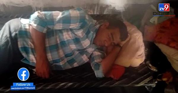 Người đàn ông mắc bệnh lạ, một năm ngủ đến 300 ngày