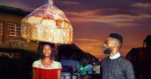 Cô gái nghèo bán bánh mì dạo trên phố nổi tiếng sau 1 bức ảnh giờ ra sao?