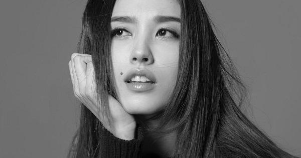 Danh tính cô hầu bàn xinh đẹp trong MV mới của BTS